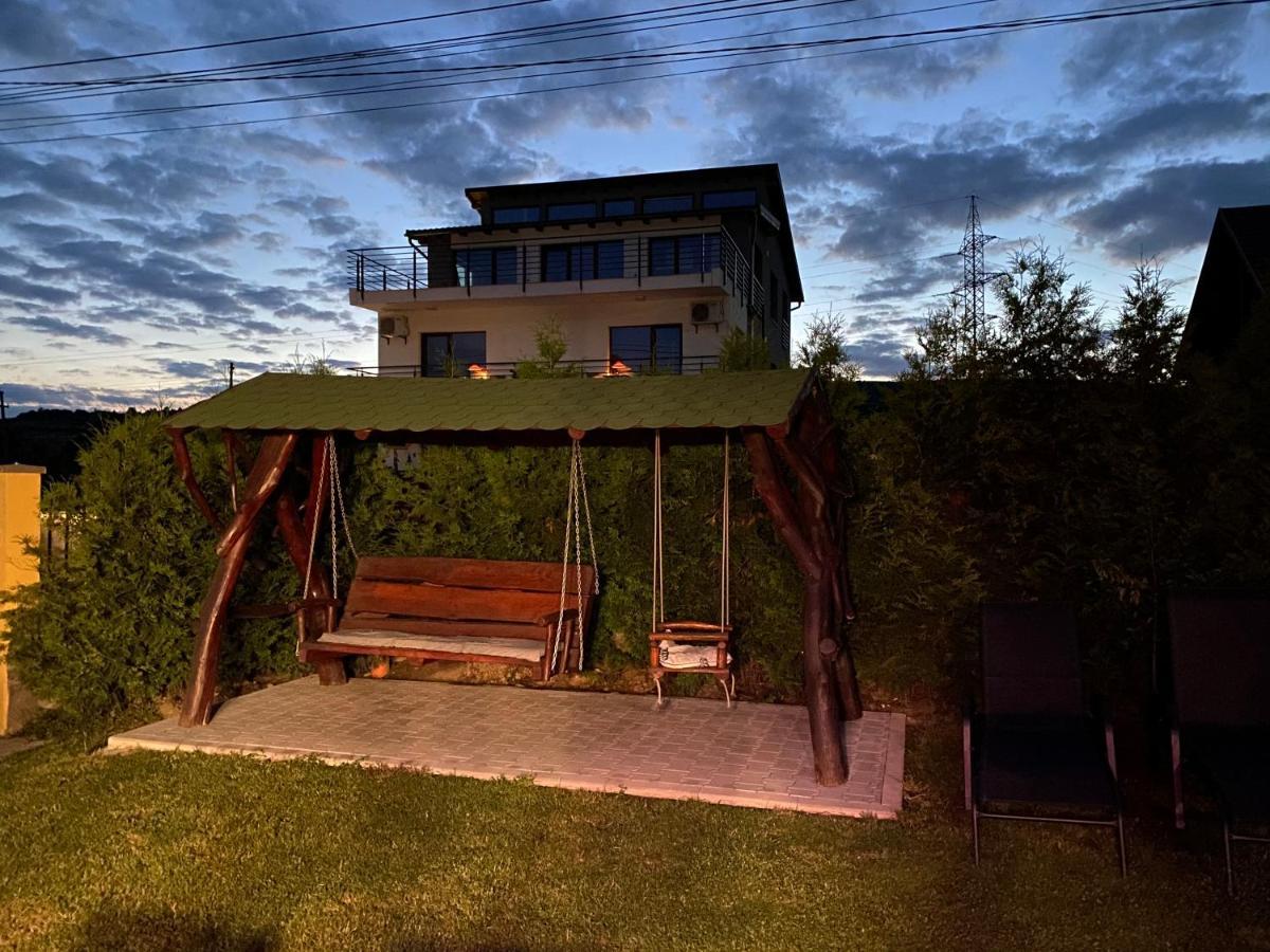 Vila Eszter Hotel Sovata Exterior photo
