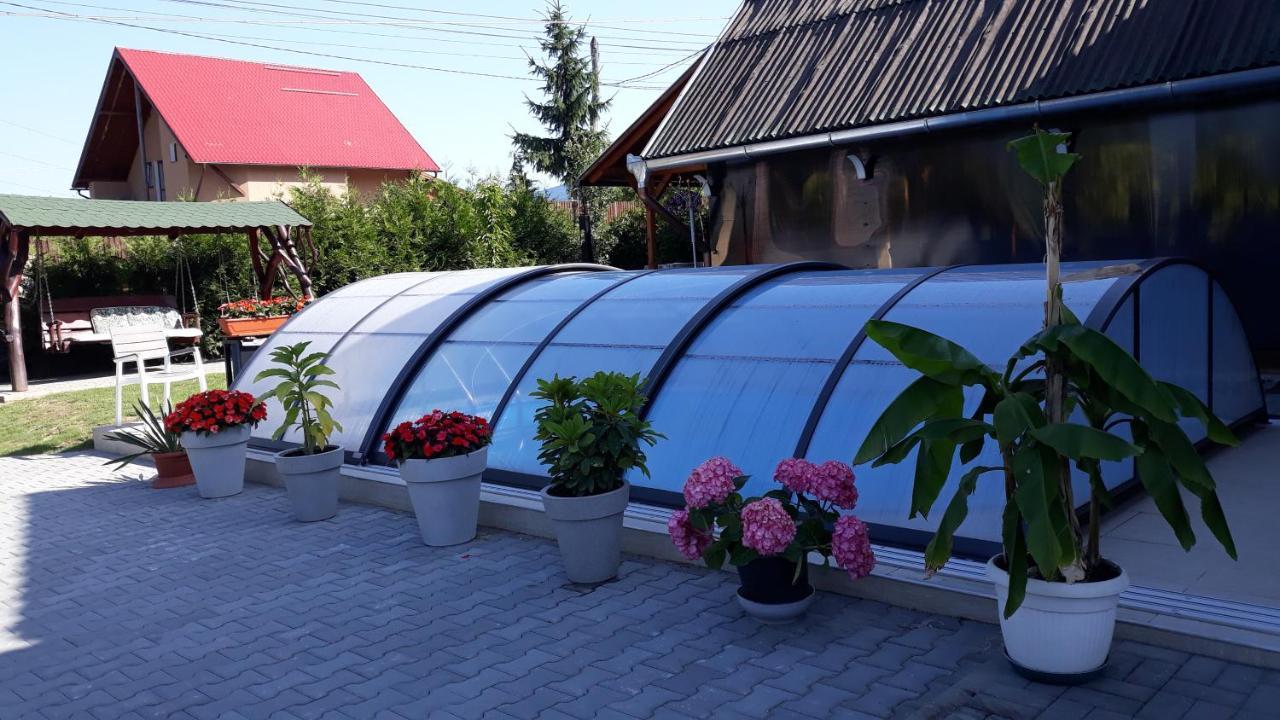 Vila Eszter Hotel Sovata Exterior photo